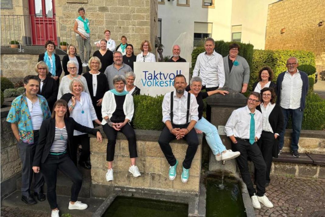 Chor Taktvoll Volkesfeld