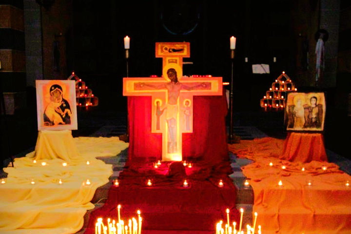 Foto Taizé-Altar