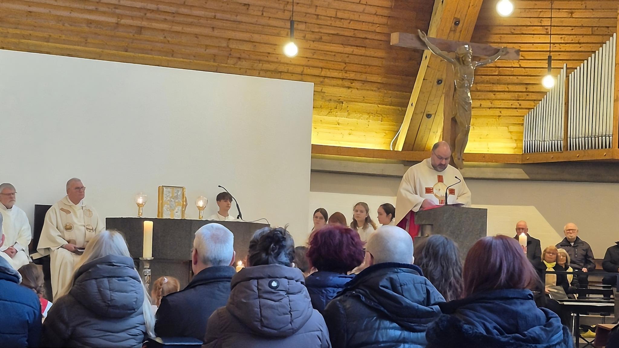 Gründungsgottesdienst Dekan Jörg Schuh