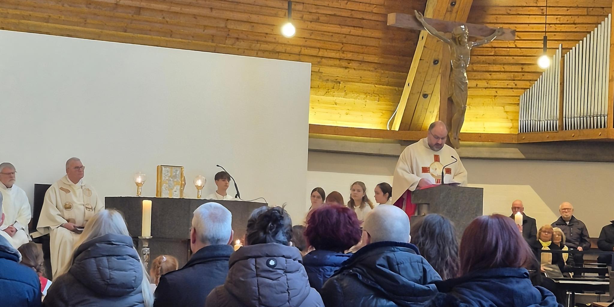 Gründungsgottesdienst Dekan Schuh