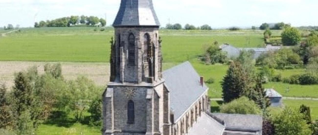 Kirche Luftaufnahme0626 (c) Pfarrei Sankt Lukas Mayen Kirche Luftaufnahme0626