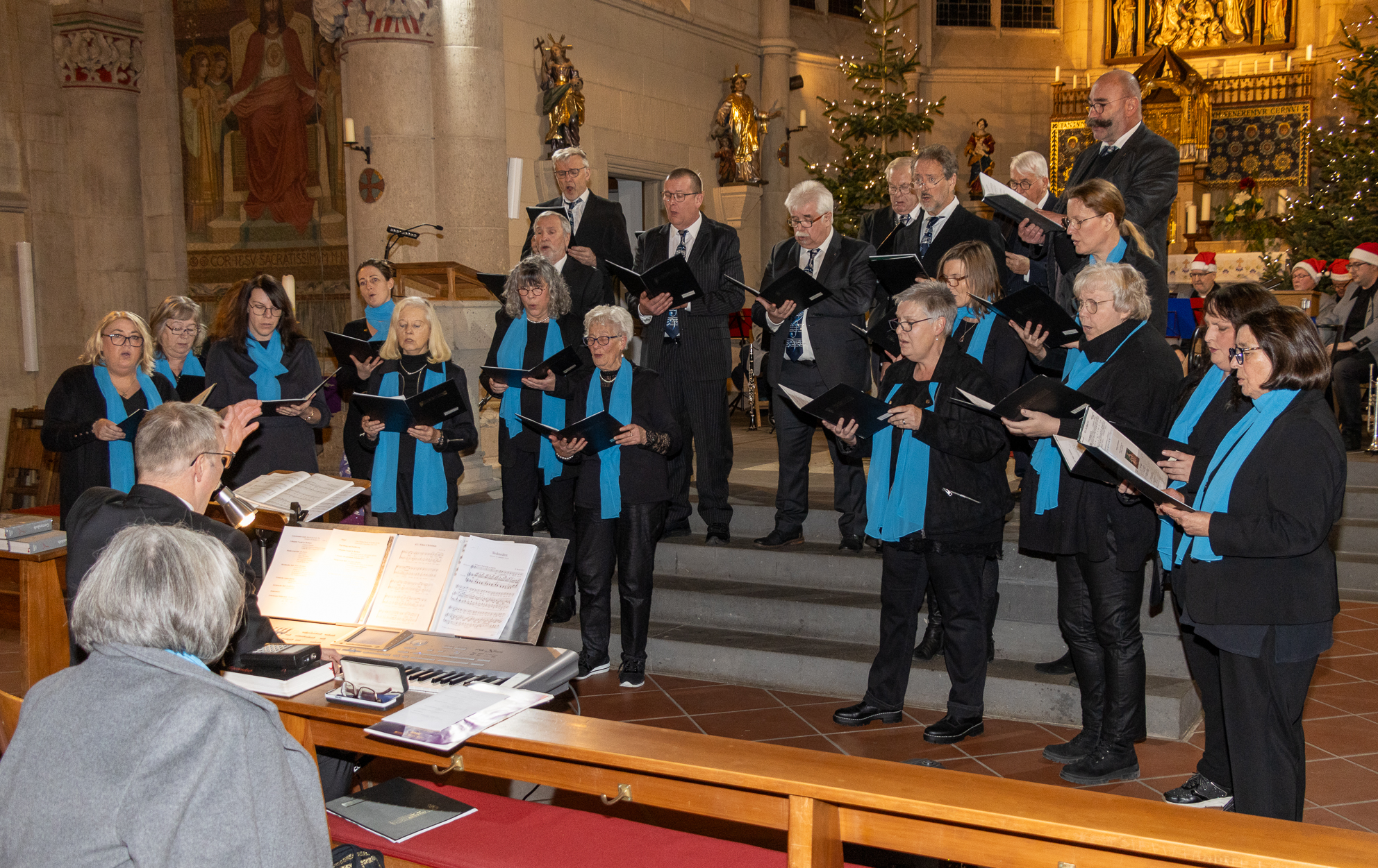 Der Kirchenchor Cäcilia Bell bei einem Konzert