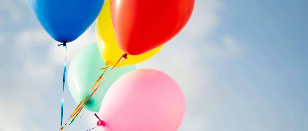 Luftballone (c) Bahare Moranian auf unsplash Luftballone