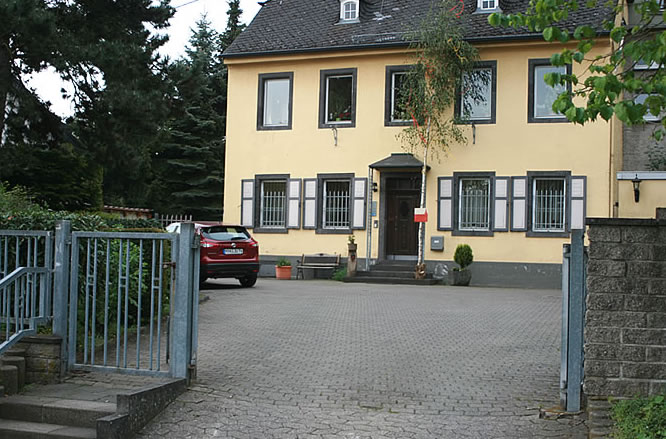 Pfarrhaus Mendig (c) Pfarrei Mendig Pfarrhaus Mendig