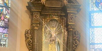 Gnadenbild der Muttergottes mit der Lilie