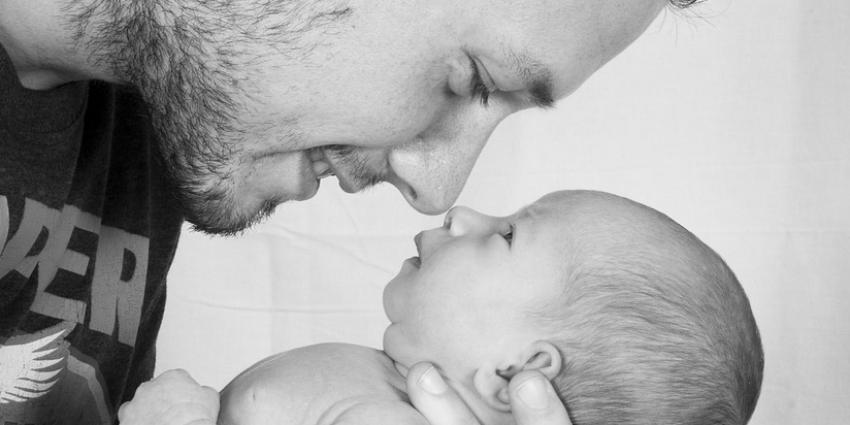 father-and-son-1153919_1280