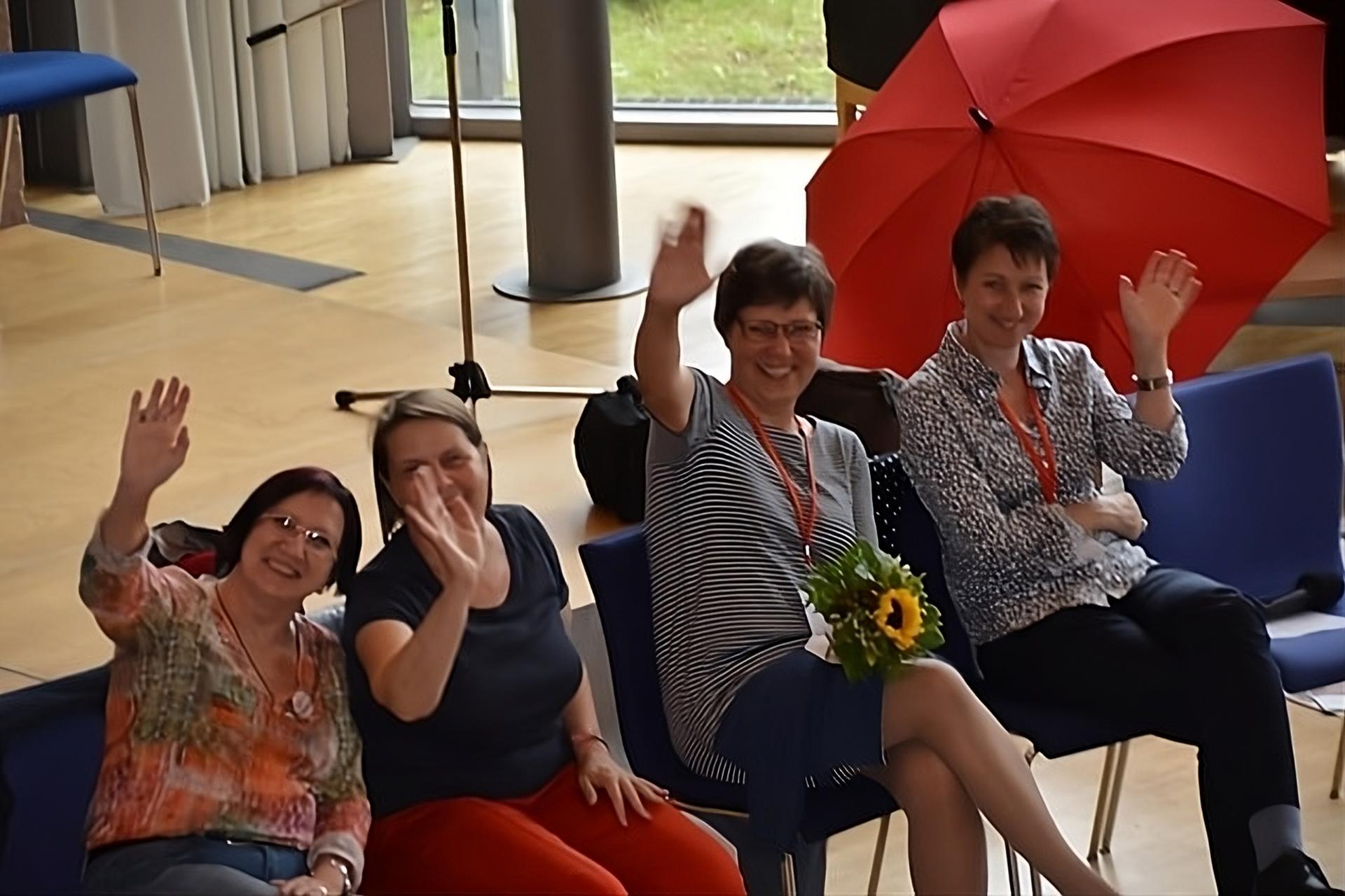 Frauen bei einem kfd-Frauentreffen